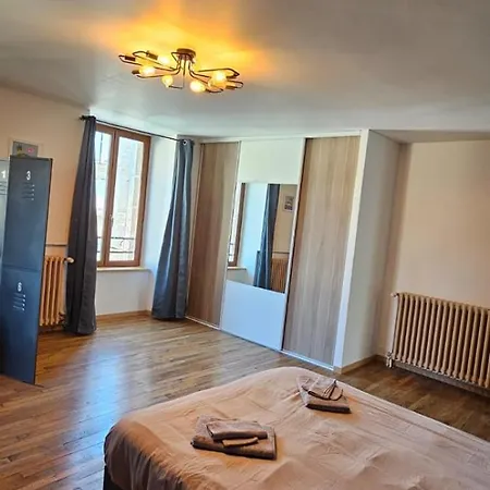 Comme Chez Vous Северак-ле-Шато
