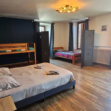 Comme Chez Vous