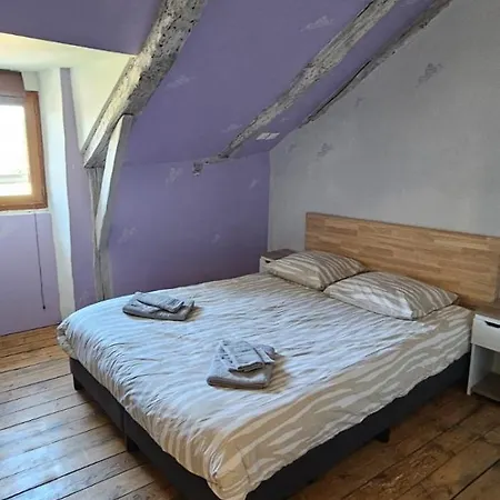 Comme Chez Vous
