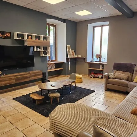Дом отдыха Comme Chez Vous Северак-ле-Шато